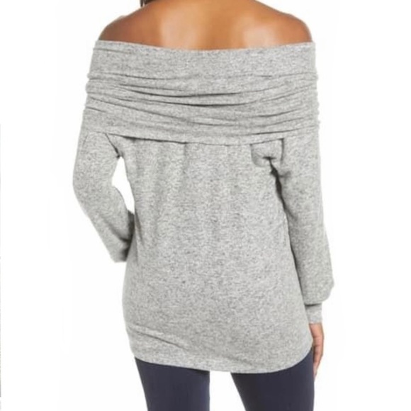 Gibson Heather Grey Off Shoulder Turtleneck Top - Picture 2 of 6